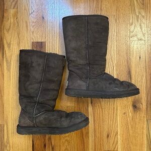 UGG Australia Classic Tall Brown Sheepskin Winter Boots - Size 7